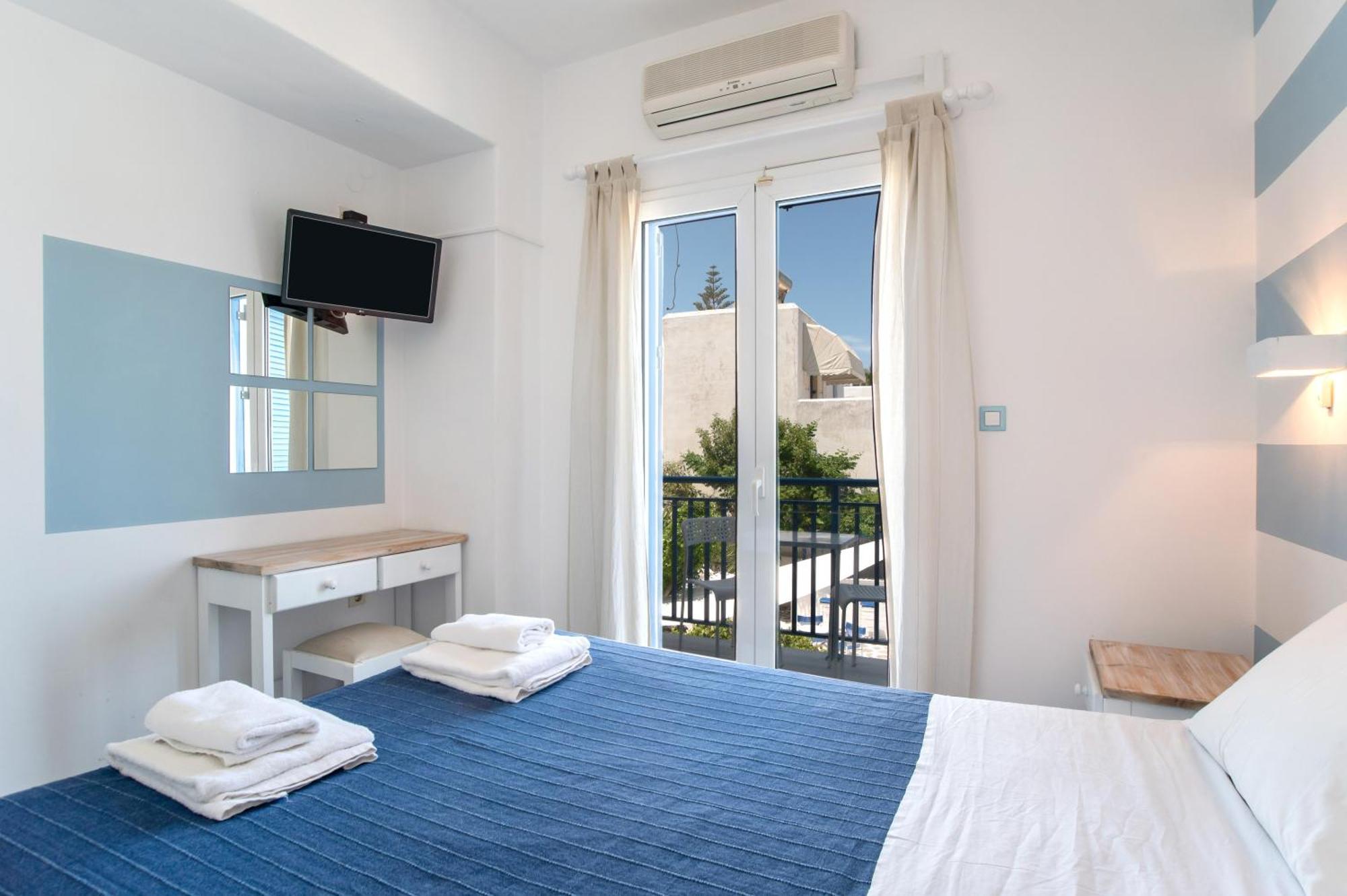 Livadia Seaside Studios 7 Parikia  Ngoại thất bức ảnh